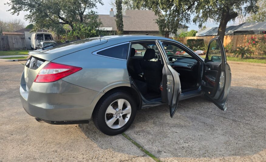 2010 Honda Crosstour – Versatile Crossover with 160K Miles | Smooth & Spacious!
