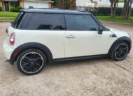 2013 MINI Cooper – Fun & Sporty Hatchback with 70K Miles | Clean & Efficient!