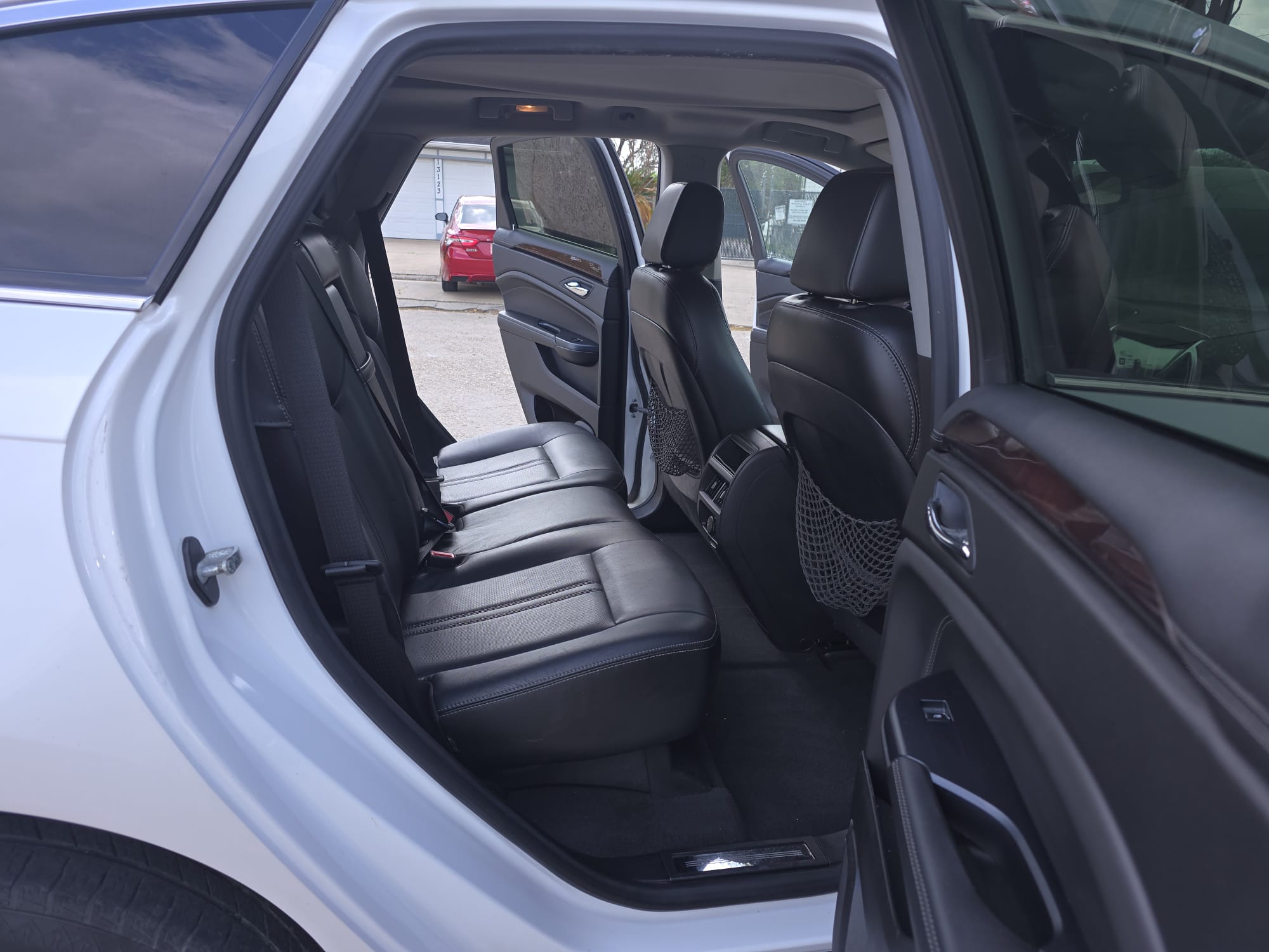 2015 Cadillac SRX Luxury Collection – Premium SUV with 70K Miles | Loaded & Stylish!