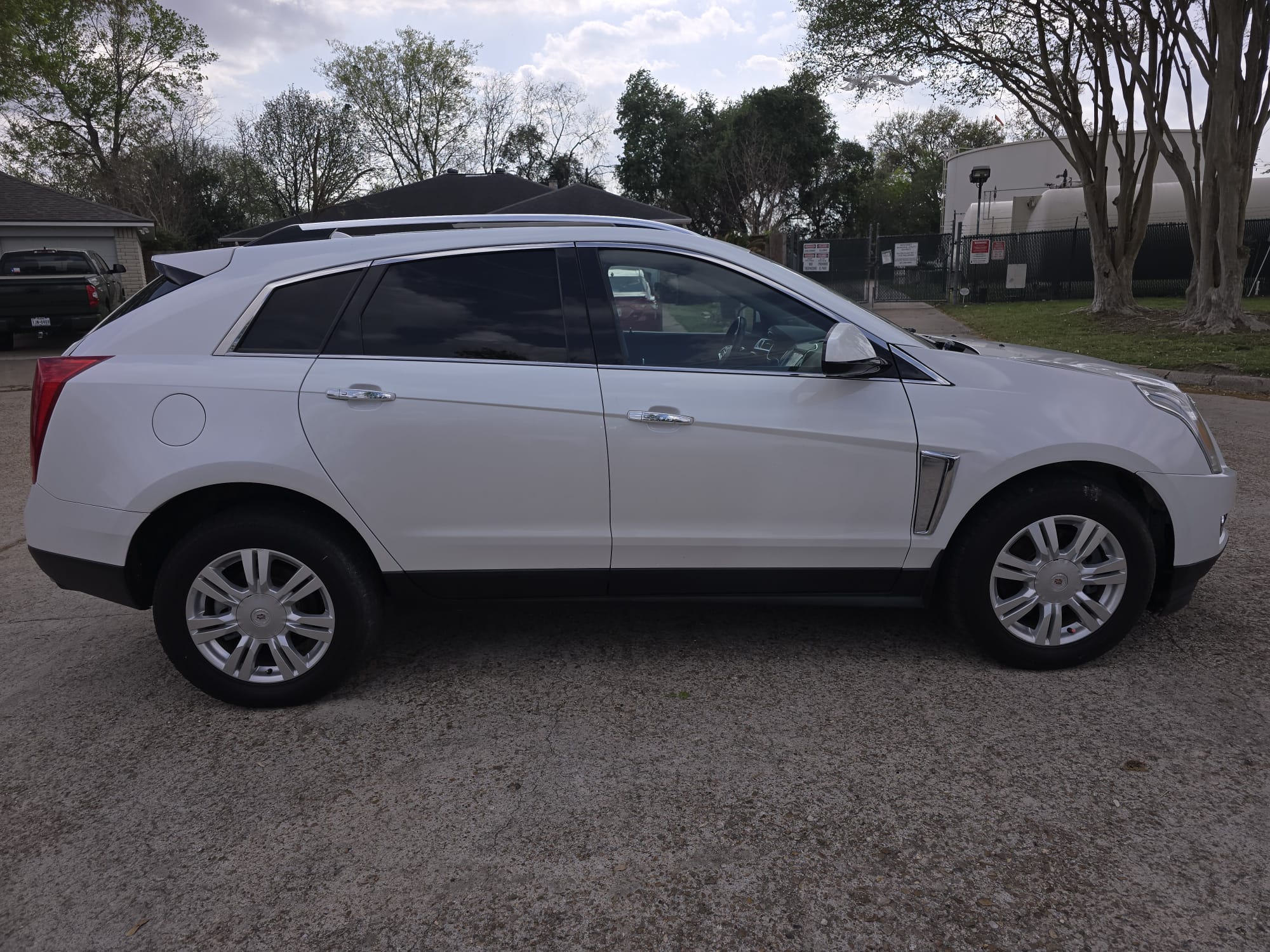 2015 Cadillac SRX Luxury Collection – Premium SUV with 70K Miles | Loaded & Stylish!