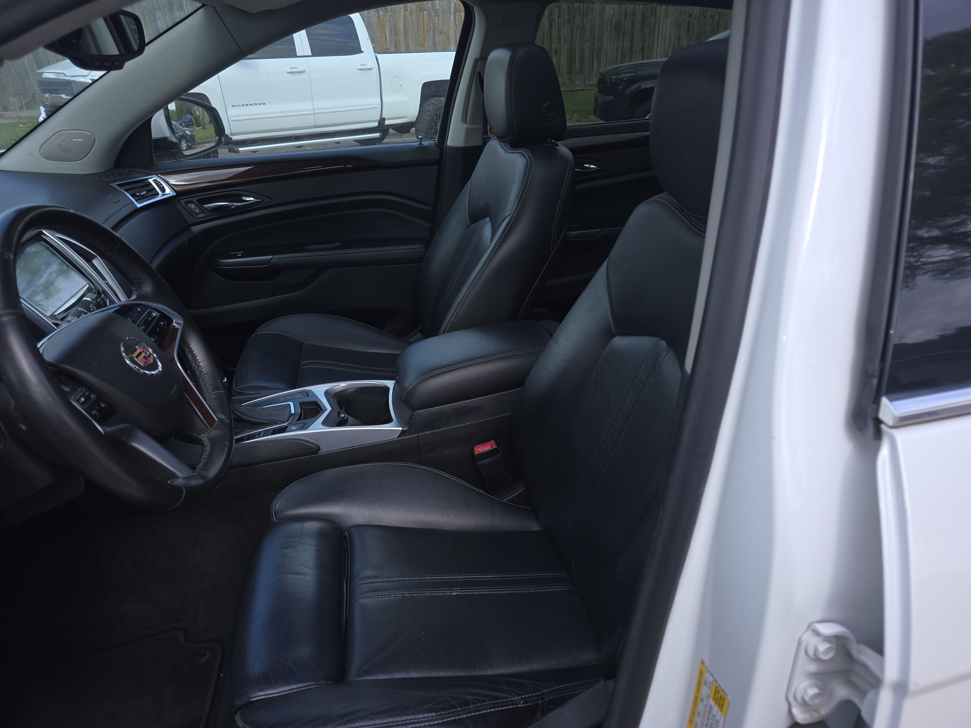 2015 Cadillac SRX Luxury Collection – Premium SUV with 70K Miles | Loaded & Stylish!