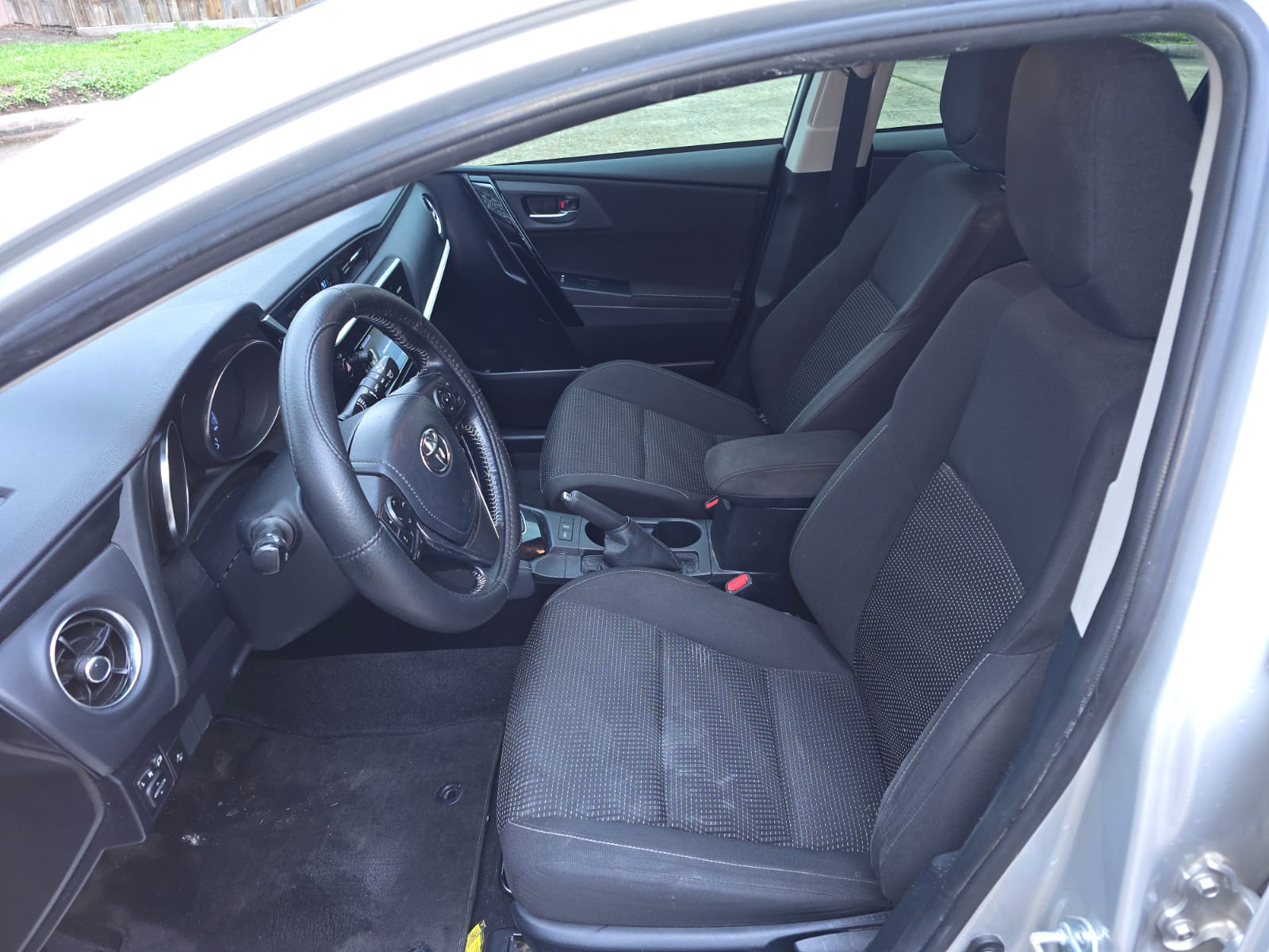 2017 Toyota Corolla iM – Sporty Hatchback with 80K Miles | Excellent Condition!